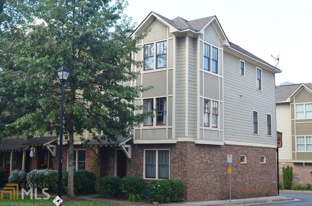 1339 Oakview Rd, Decatur, GA 30030 House Rental in Decatur, GA