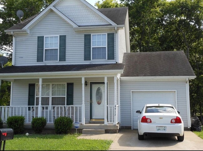Photo - Nice 3 BR, 2.5 Ba with garage like new in Murfreesboro by Carter Realty Asvisors House