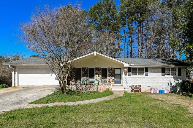 Building Photo - 1805 Pounds Rd SW