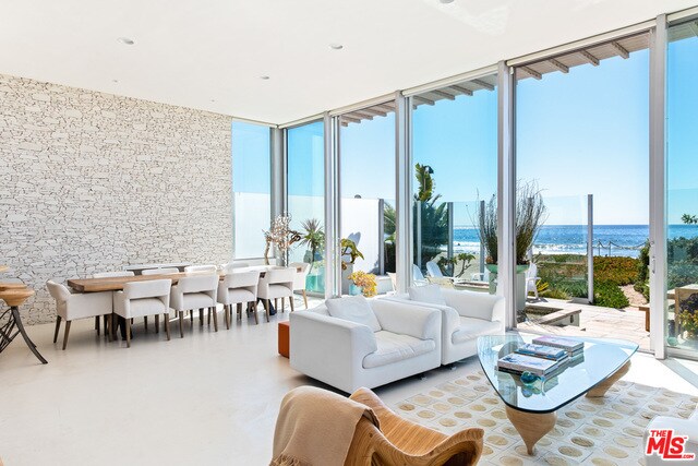 Building Photo - 31220 Broad Beach Rd