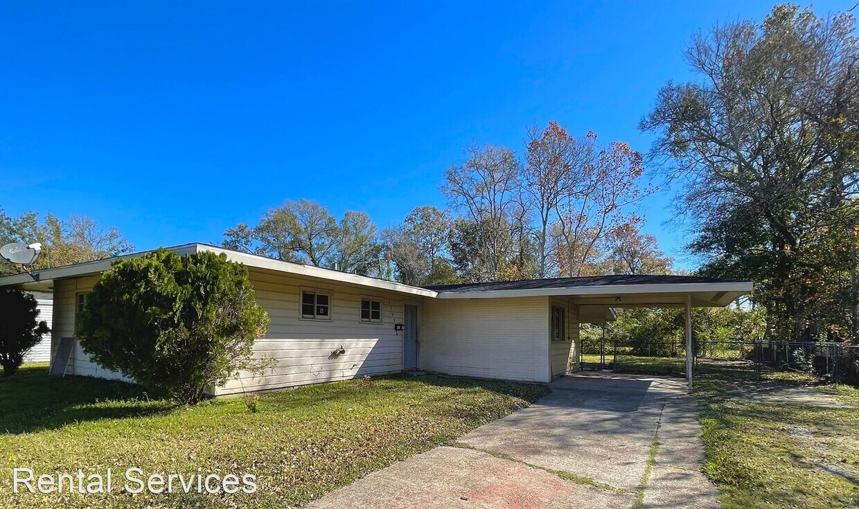 Primary Photo - 3 br, 1 bath House - 4540 Beaumont Dr