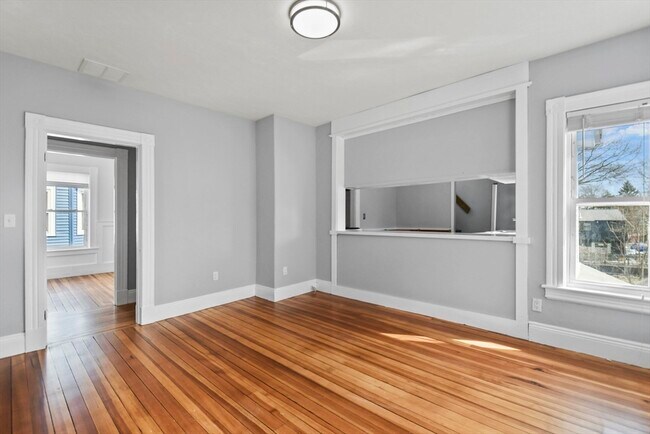 Building Photo - 48 Boylston St