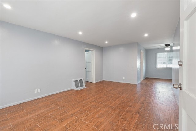 Building Photo - 5334 Cleon Ave