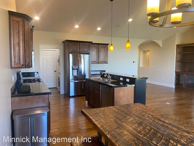 Foto del edificio - 3 br, 2 bath House - 1141 Advance Dr