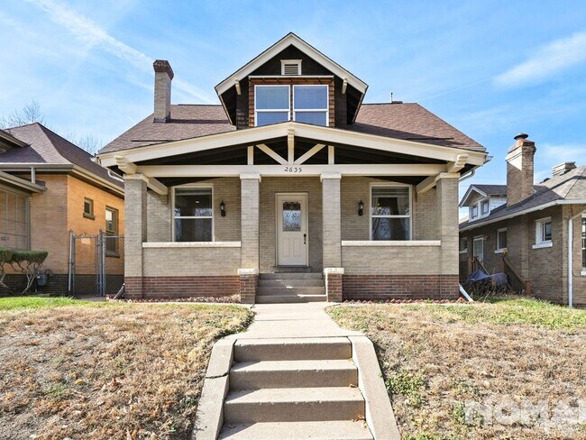 Building Photo - 4 Bedroom Single Family Home in Denver
