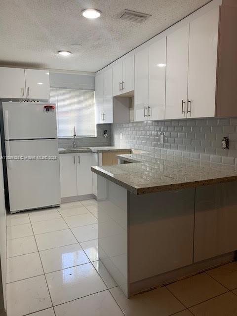 Foto principal - 8060 NW 10th St
