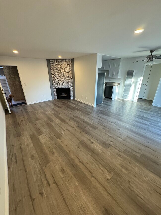 Foto del edificio - 3725 Glendon Ave
