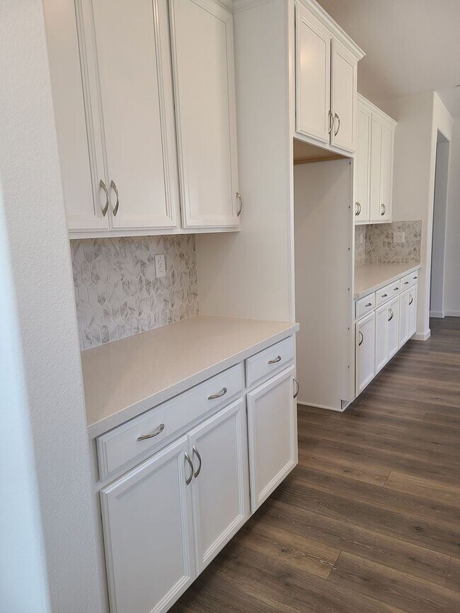 Building Photo - 4 Bdrm, 3 bath - Calipso at Solaire Commun...