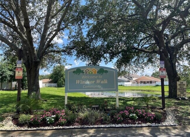 Foto del edificio - 11114 Essex Ridge Ct