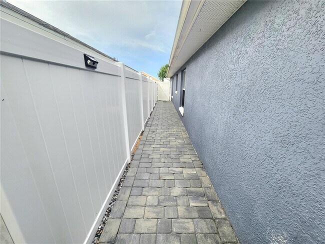 Foto del edificio - 218 Haversham Way