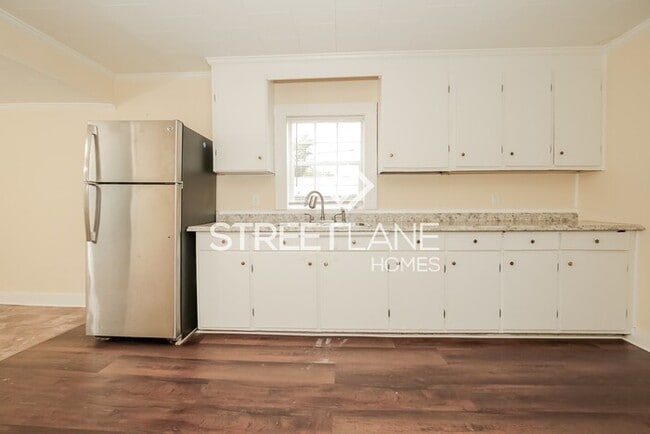 Building Photo - Charming 2 Bedroom in Lexington!