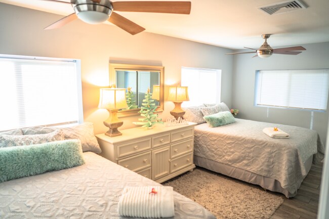 Foto del edificio - 67-205-205 Kiapoko St