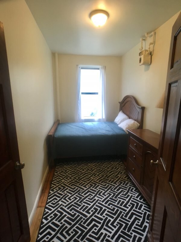 Building Photo - 22 Broadway Terrace