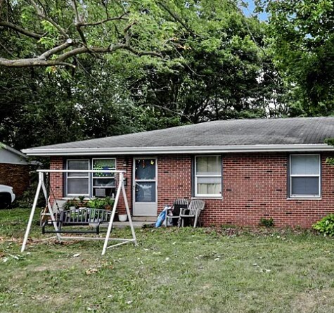 Primary Photo - 2209 Philo Rd