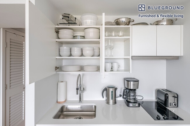 Building Photo - 12 Commonwealth Ave