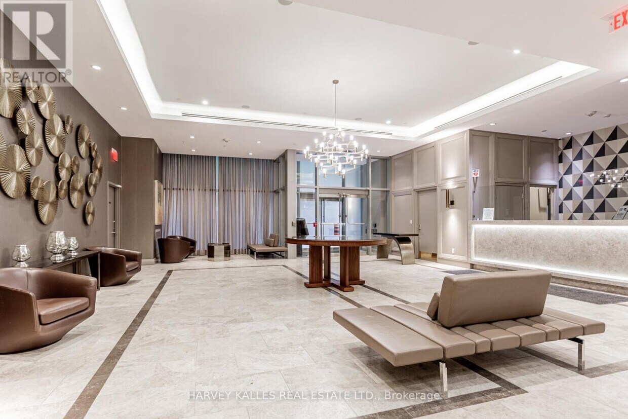Photo principale - 155-2155 Yorkville Ave