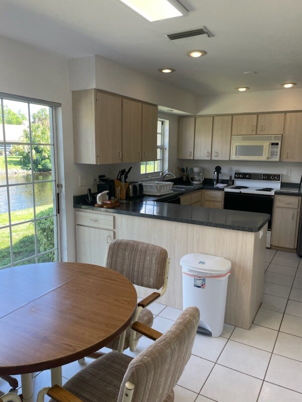 Building Photo - 3512 57th Avenue Cir W