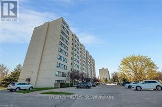 Building Photo - 1600 Adelaide St N