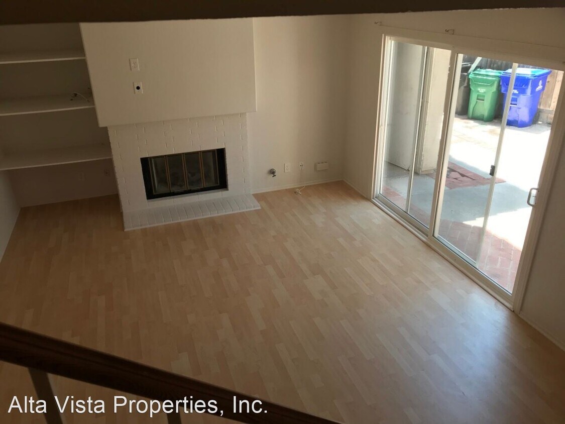 Primary Photo - 12587 Montellano Terrace