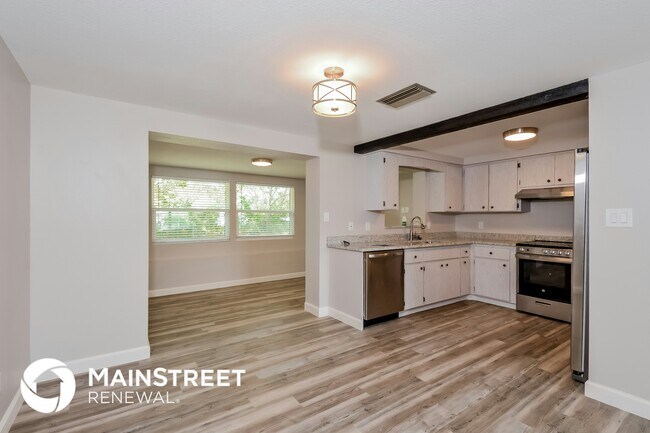 Foto del edificio - 5310 Olive Ave