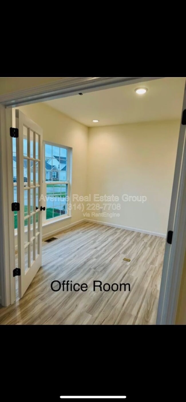 Foto del edificio - 928 Little Fieldstone Court