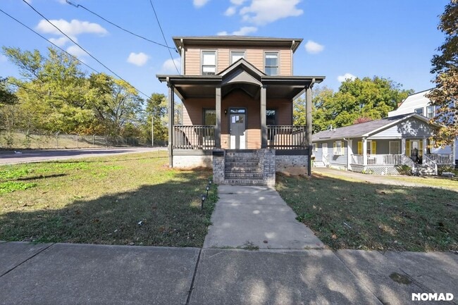 Foto del edificio - 237 Crumley St SW