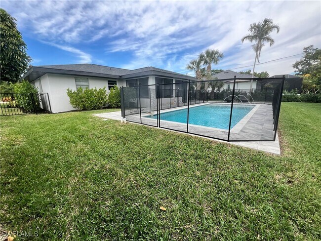 Foto del edificio - 1132 Cypress Woods Dr