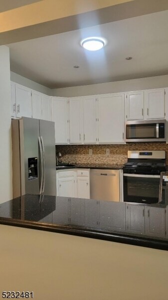 Foto del edificio - 1076 Oakcroft Ln