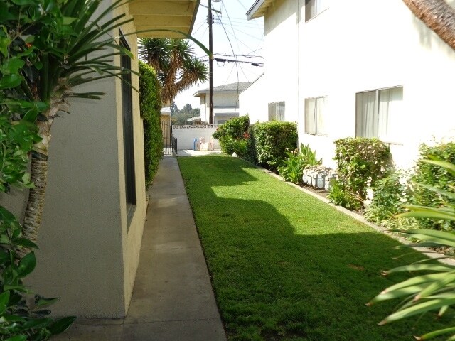 Foto del edificio - 1203 W Rosewood Ct