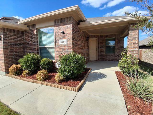 Foto del edificio - 8205 Karole Dr