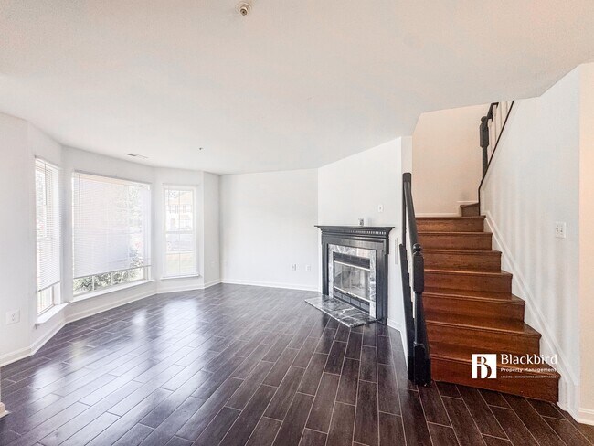 Foto del edificio - 2449 Sagewood Ct