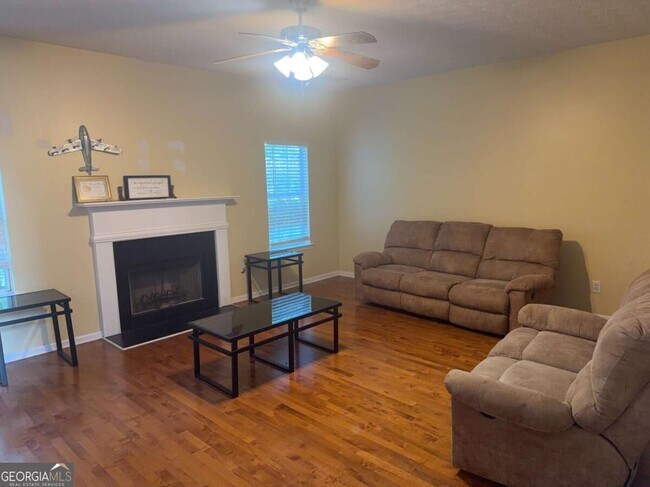 Building Photo - 1580 Callaway Loop