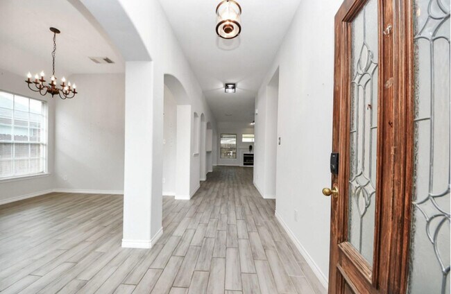 Foto del edificio - 11514 Mill Bridge Ct