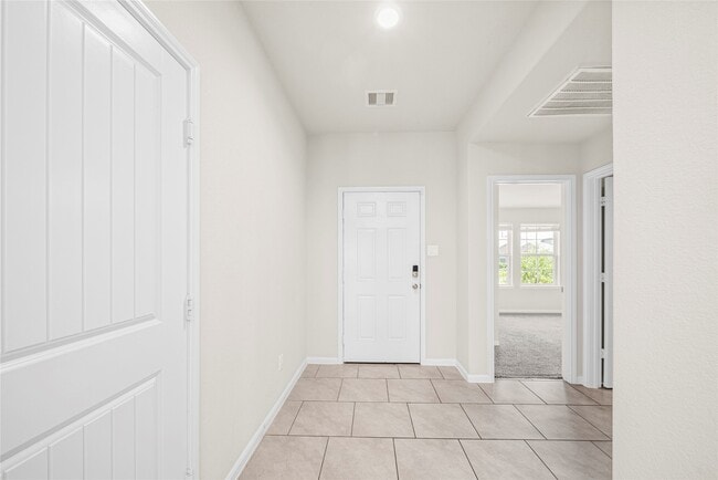 Building Photo - 29618 Juntti Park Ct