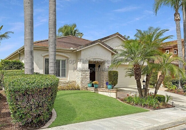 Building Photo - **Beautiful Single-Story 3 bed / 2 bath Ho...