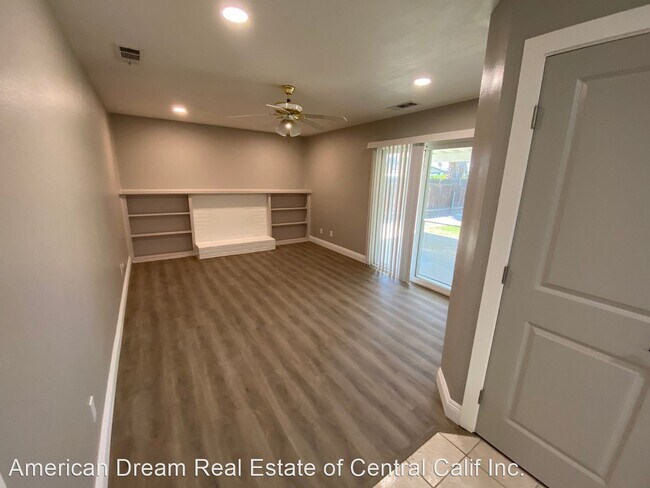 Building Photo - 3 br, 2 bath House - 1147 Freddie Circle