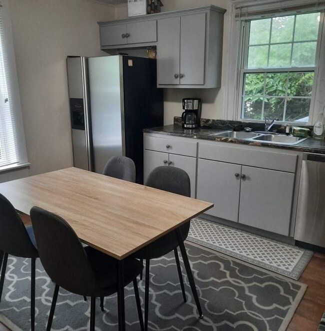 Foto del edificio - 761 King St