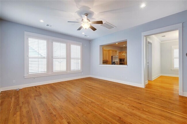 Building Photo - 4003 Avenue H