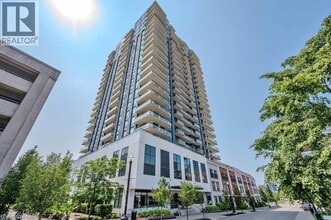 Building Photo - 155 Caroline St S