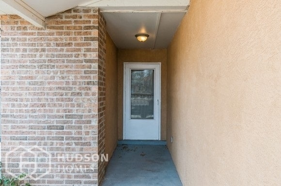 Building Photo - 320 Tigris Rd NE