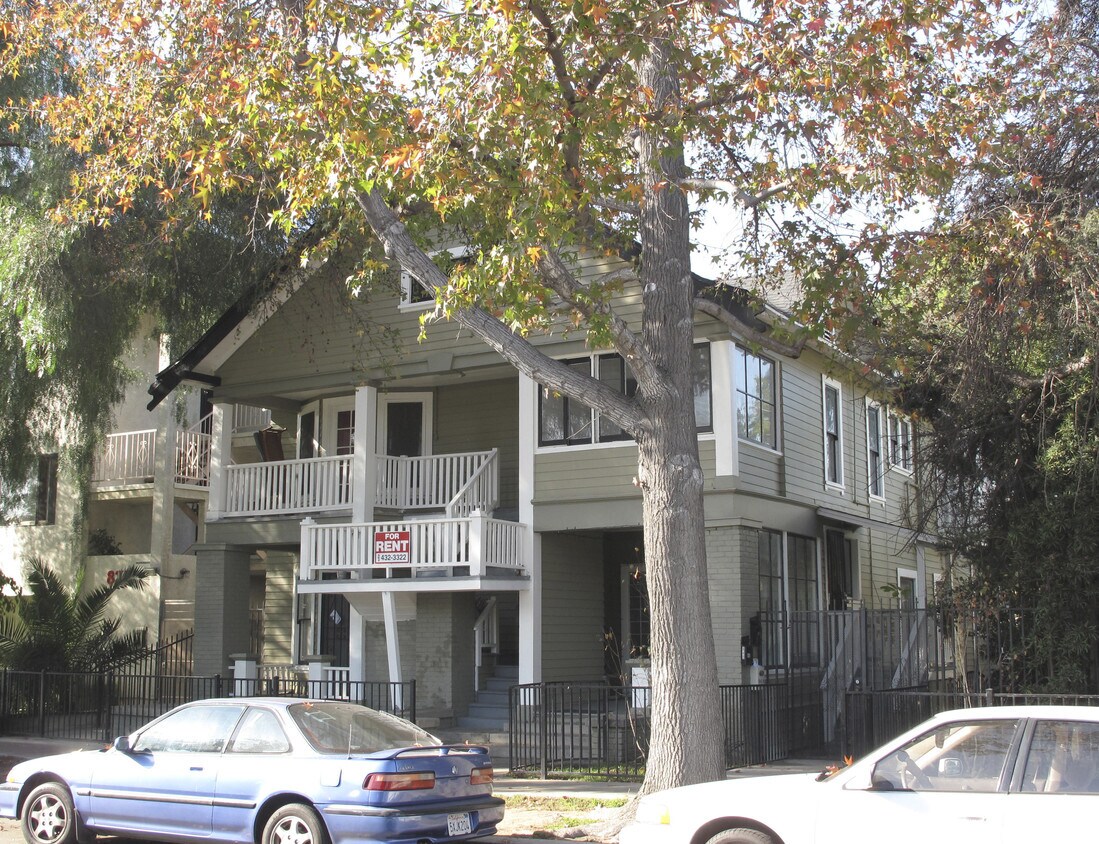 Foto del edificio - 841 Olive Ave