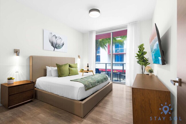 Building Photo - 777 N Ocean Dr