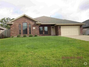 Building Photo - 1109 Pamplin Ct