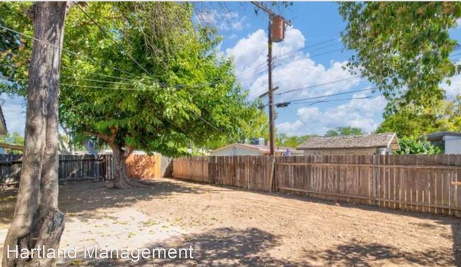 Building Photo - 3 br, 1 bath House - 5925 39th street