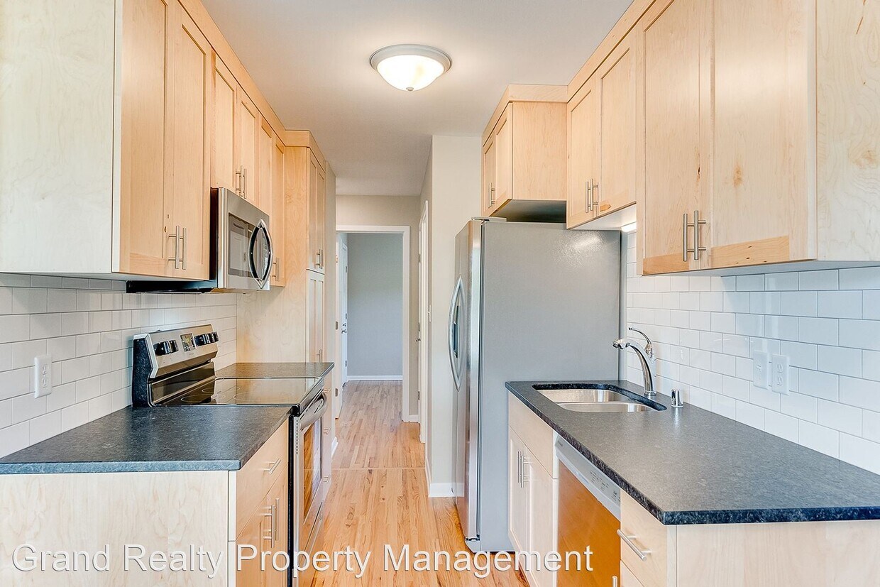 Foto principal - 3 br, 2 bath House - 2505 Edgcumbe Rd