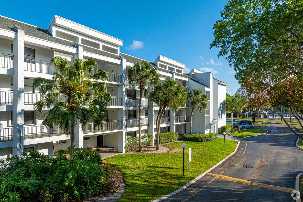 Foto del edificio - Fairways at Bonaventure