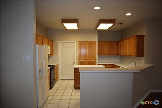 Building Photo - 677 Sagewood Pkwy