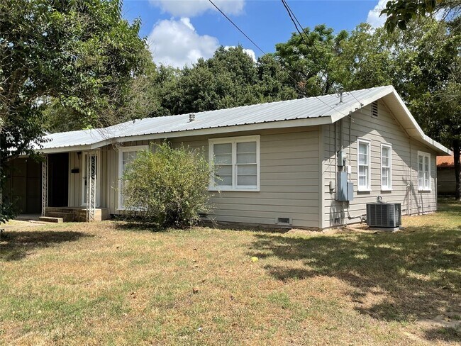 Foto del edificio - 606 Marshall St