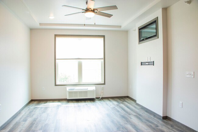 Foto del edificio - Helen Park Top Floor 1 Bed!
