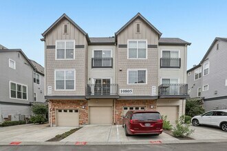 Building Photo - 10805 NE Red Wing Way